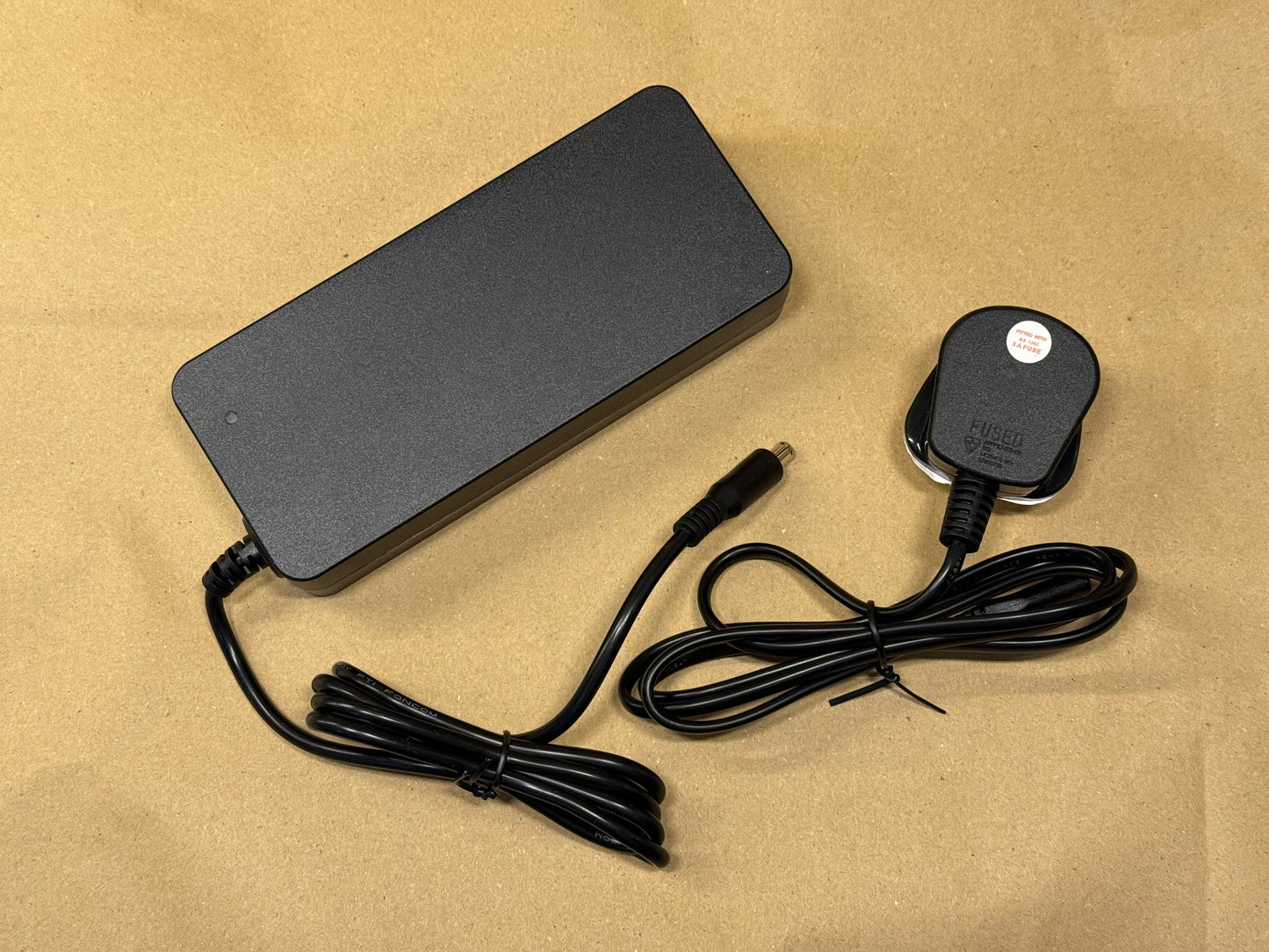 VANMOOF.PRO Main Battery Charger For S3, X3, S4, X4. 125W. UK plug