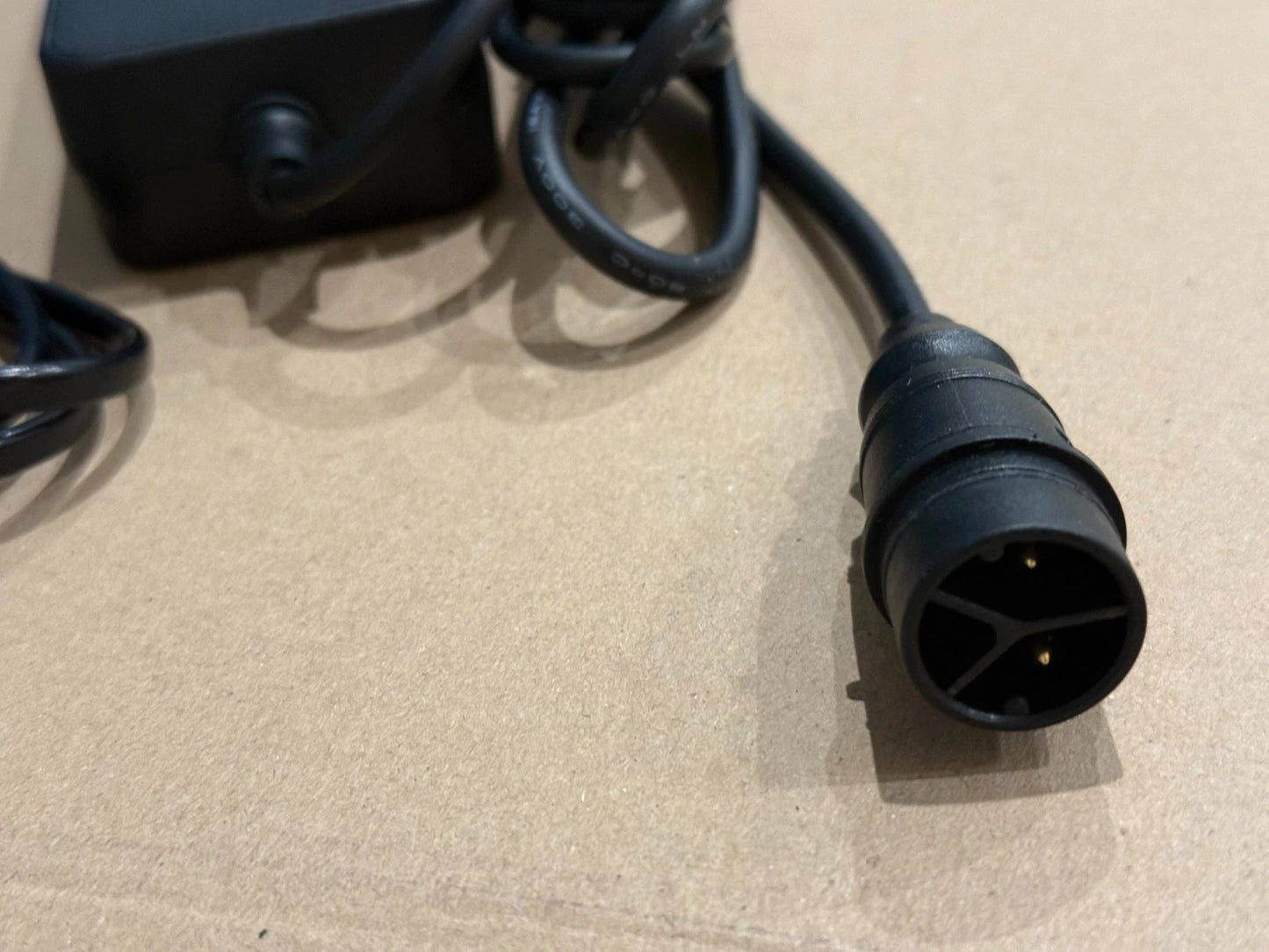 SEGWAY Overnight Li-ion Battery Charger For COWBOY bike. 71W. UK plug